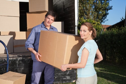 Furniture transport and loading support in Bermondsey